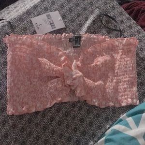 Strapless crop top / tube top